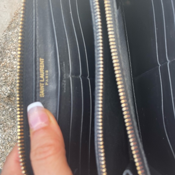 YSL zip around Wallet - Picture 10 of 12